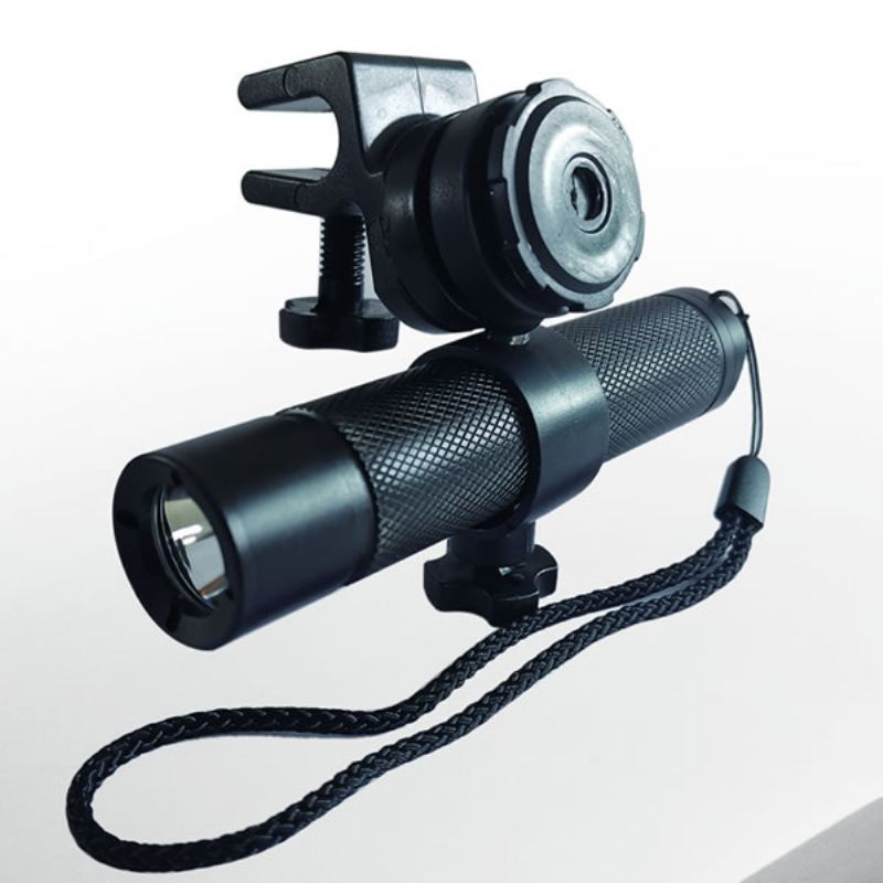 防(fáng)爆強光手電